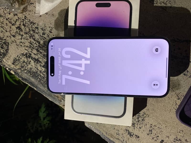 Iphone 14pro max 4