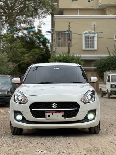 Suzuki Swift 2022 GLX CVT TOP OF THE LINE