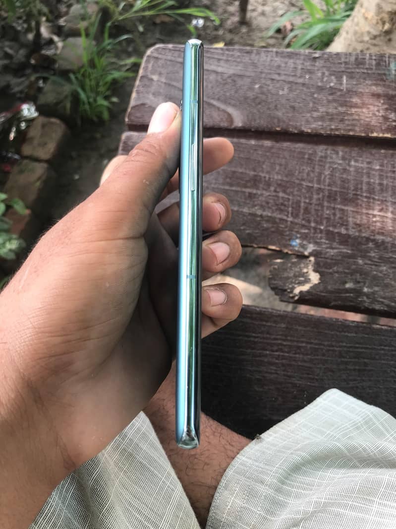 One Plus 10 Pro 3
