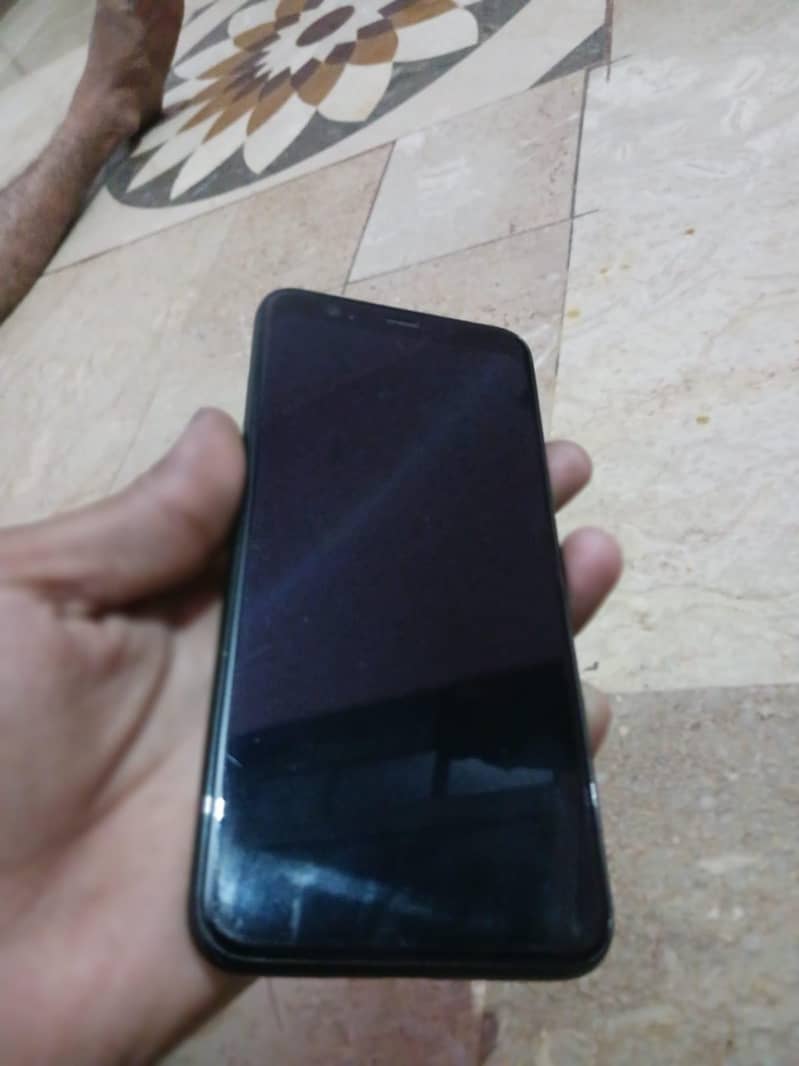 Google Pixel 4 3