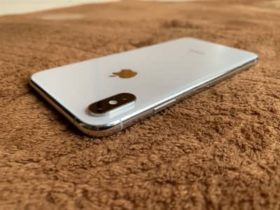 Brand New Condition iPhone XS MAX 512gb White Dual Sim Approved