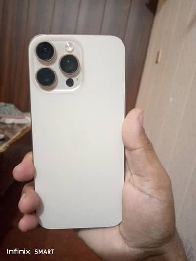 iPhone 16 Pro Max Jv 256 GB