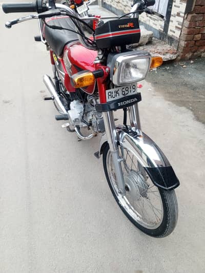HONDA 70 22 MODAL 10/10 CONDITION 03201171196