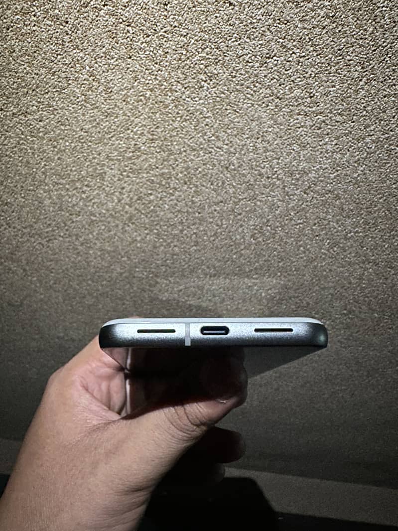 Google pixel 8 1