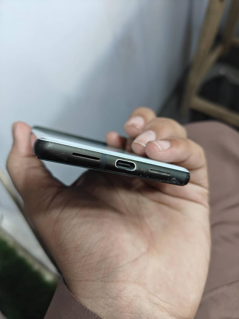 Google Pixel 6 3