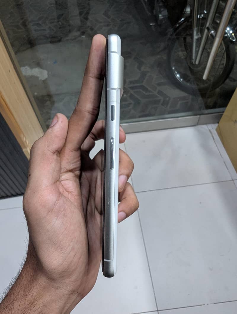 Google Pixel 7 2