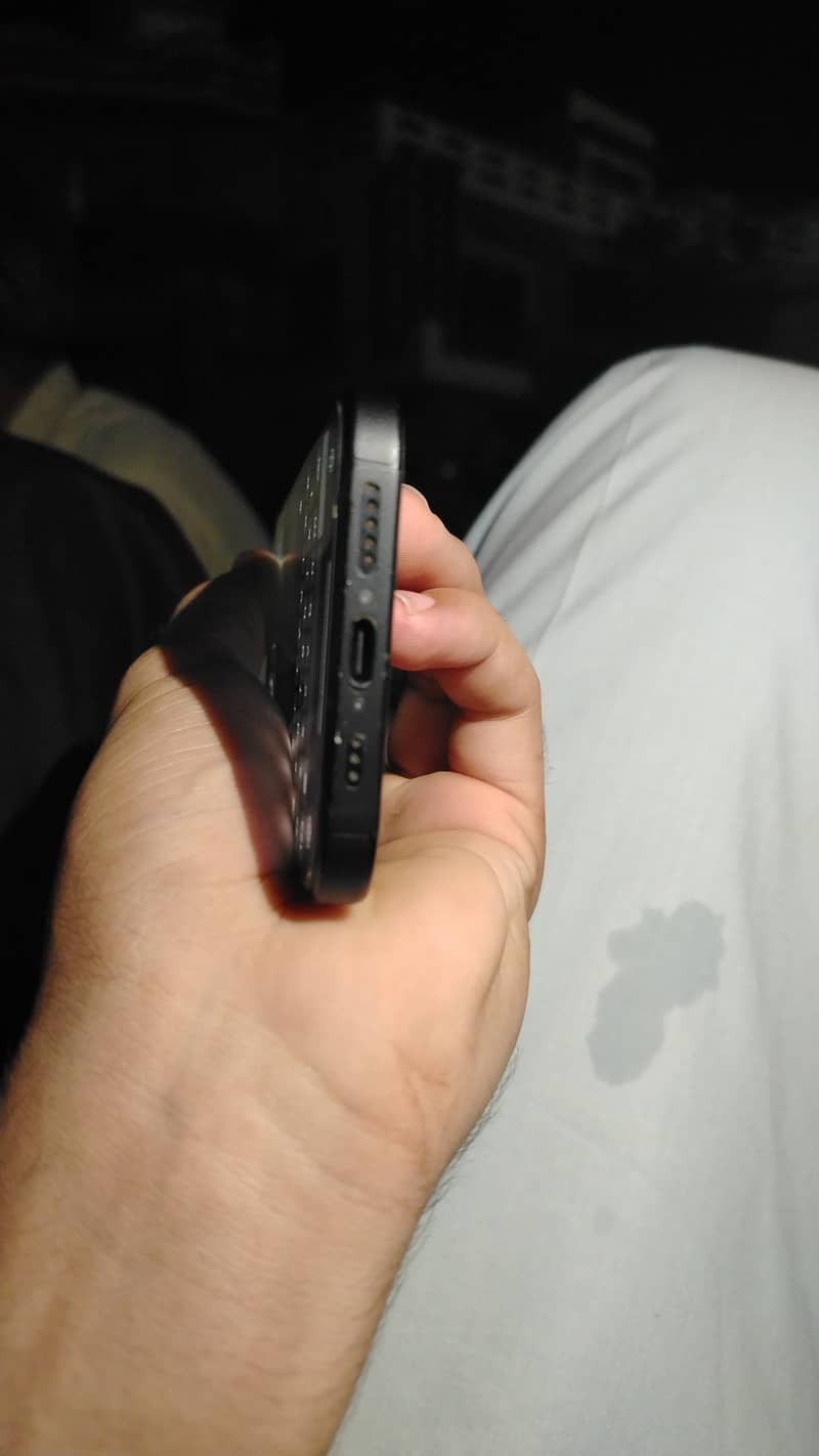 Apple iPhone 15 2