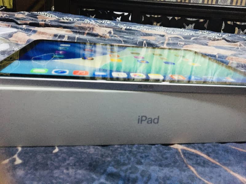 Ipad A16(11th gen) 10