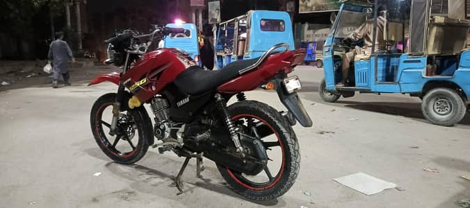 YAMAHA YBR G MODEL 2019
