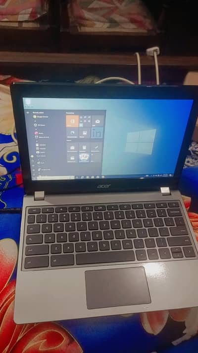 Acer C740-4/128 (Window 10)