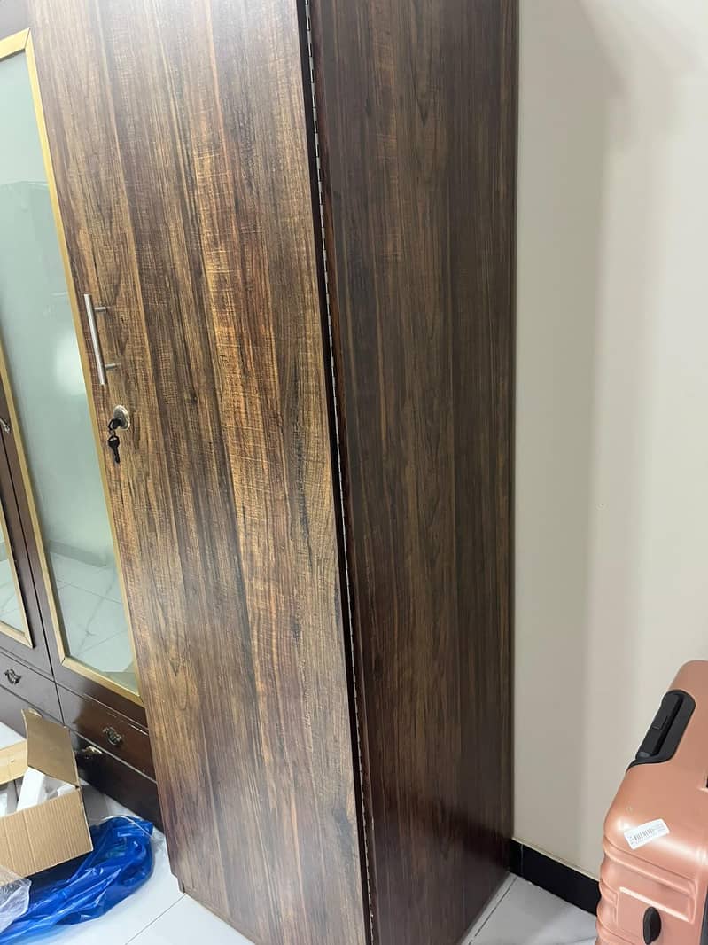 single wardrobe 2