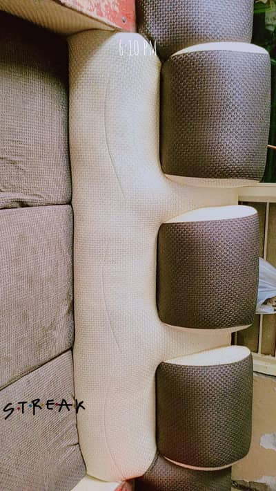 sofa set . L.    larg 6 sitters