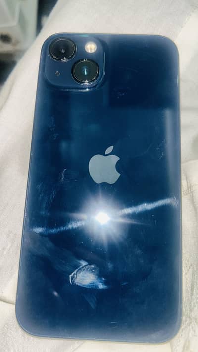 Apple iPhone 13