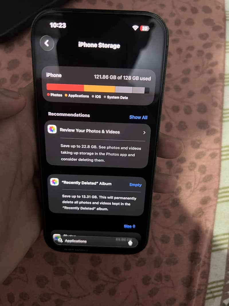 Apple iPhone 16 Pro 4
