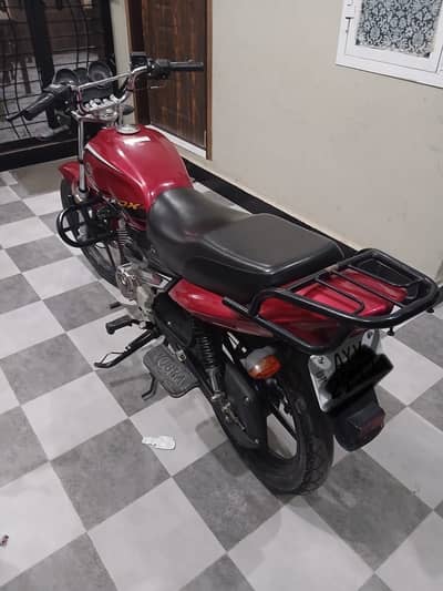 Yamaha YB 125Z-DX
