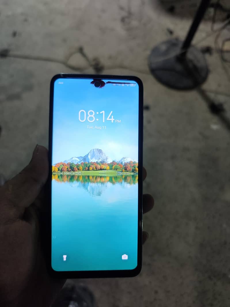 Tecno Spark 20 1