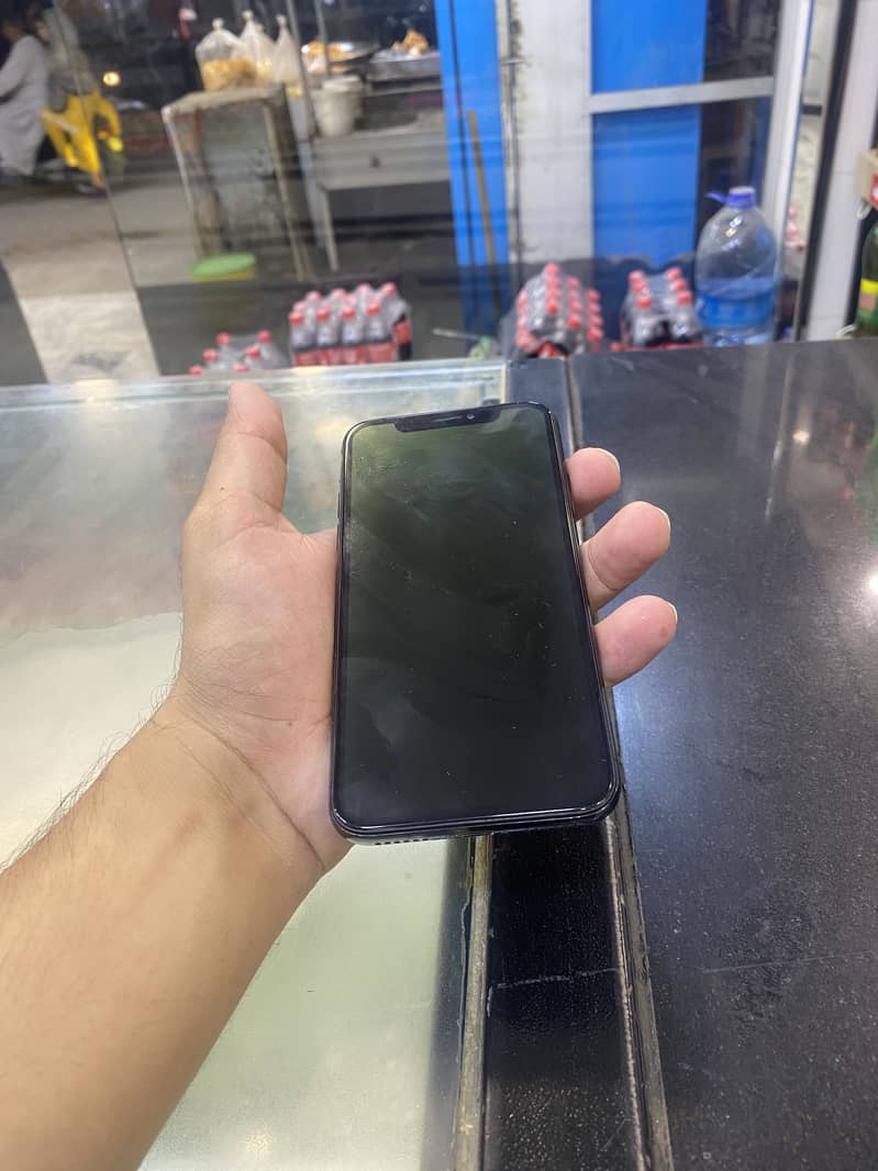 Apple iPhone X 2