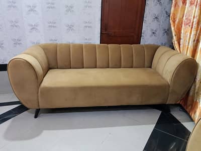 Beautiful 6 Seater Sofa Set | 3+2+1 | Comfortable & Stylish