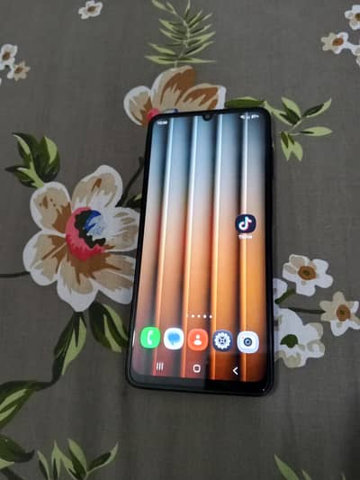Samsung Mobile A07 4/128gb No box only mobile with I'd card copy
