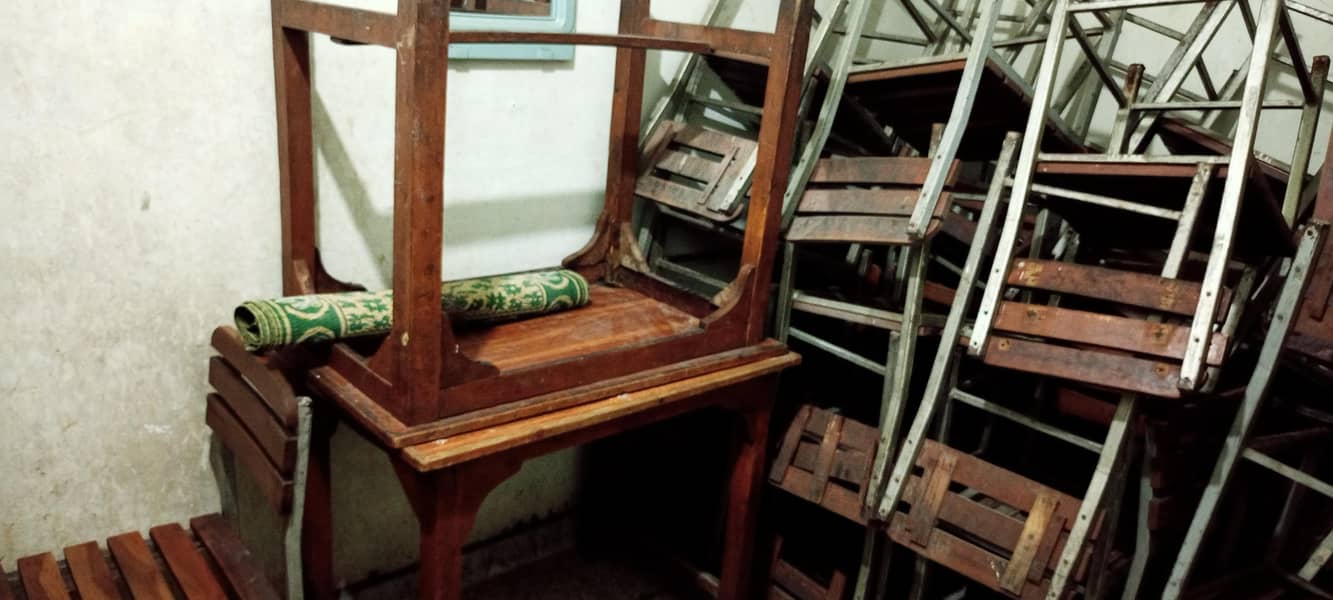 chairs n table 2