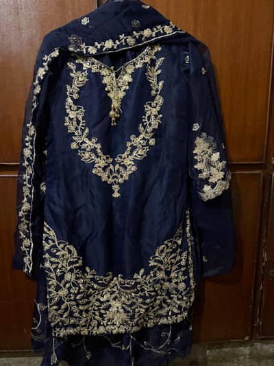 3-piece Second-Hand Women’s Dress – Good Condition