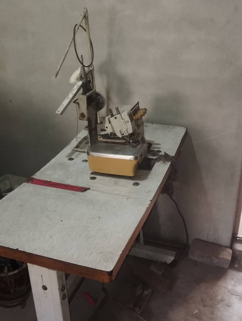 Overlock Machine Working Condition 5