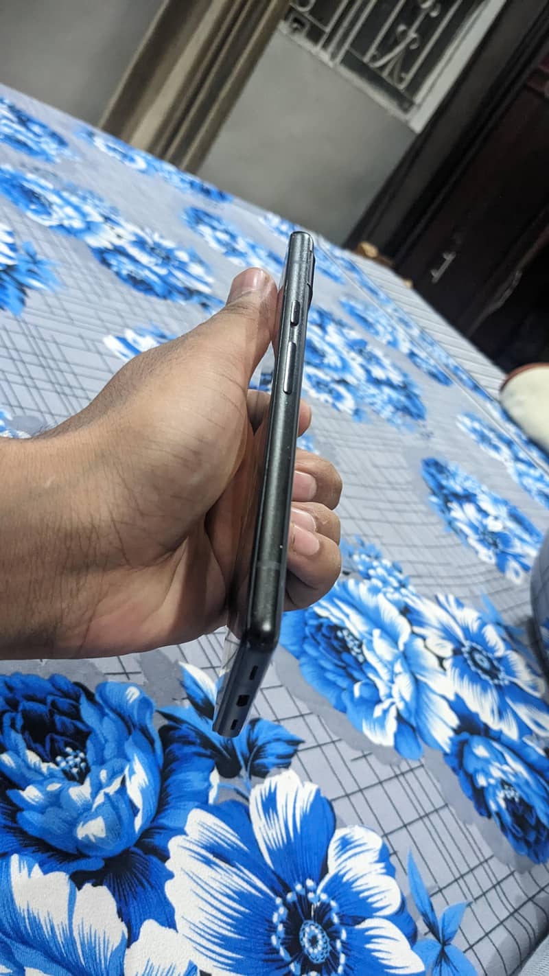 google pixel 6a 2