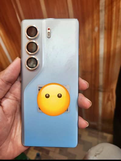 Tecno CAMON 40 Pro