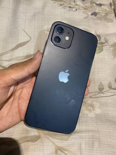Apple iPhone 12