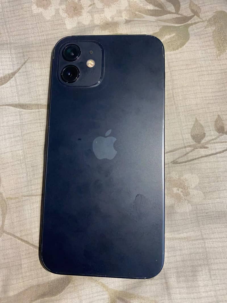 Apple iPhone 12 3