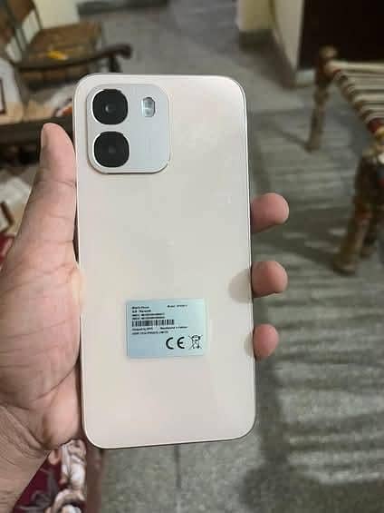 OPPO A6 0