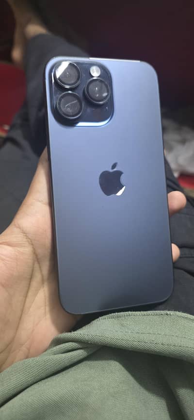 Apple iPhone 15 Pro Max