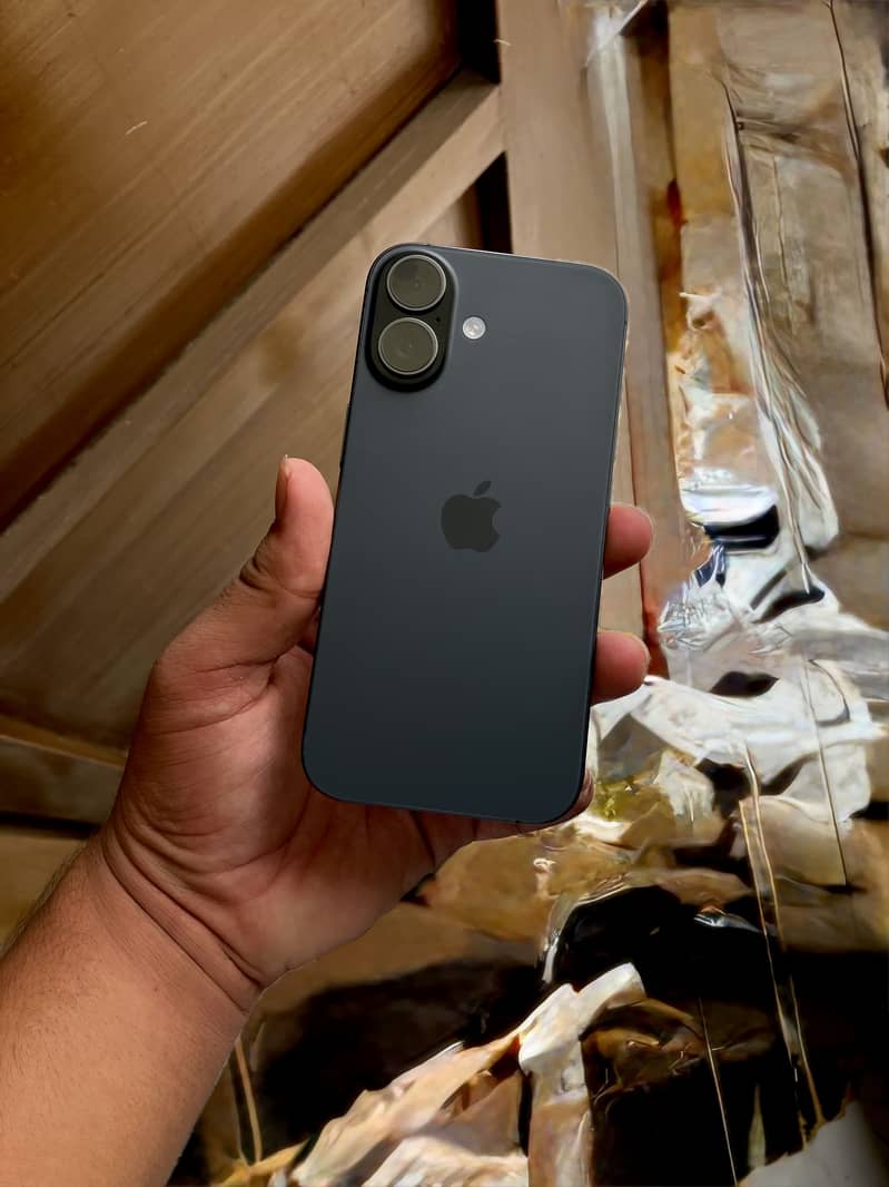 Apple iPhone 17 1