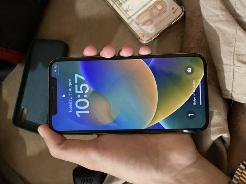 Apple iPhone X 2
