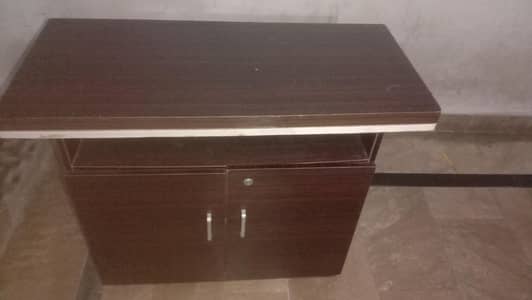 Wooden Table For Sale Good _Condition