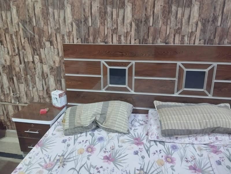 double bed with 2 side table 2