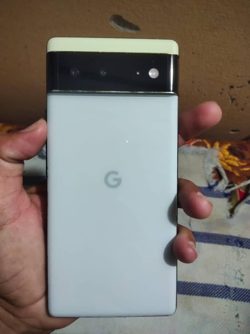 Google Pixel 6 0