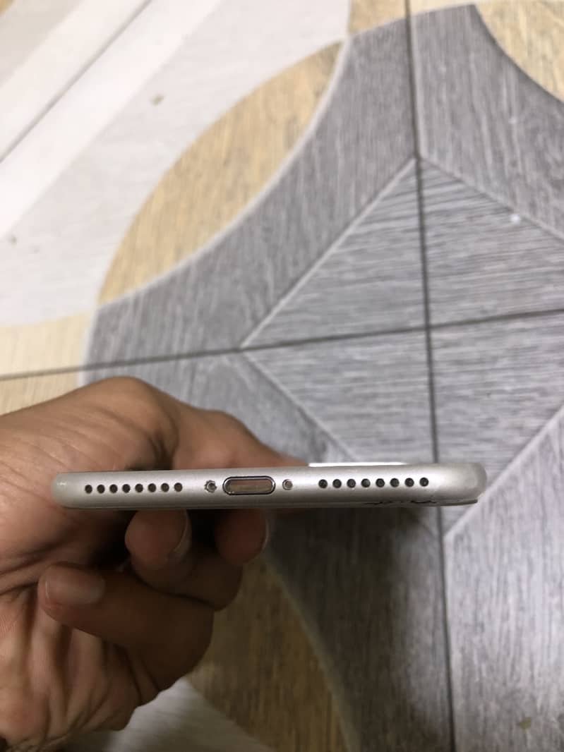 Apple iPhone 8 Plus 8