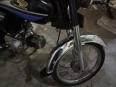 Honda cd 70