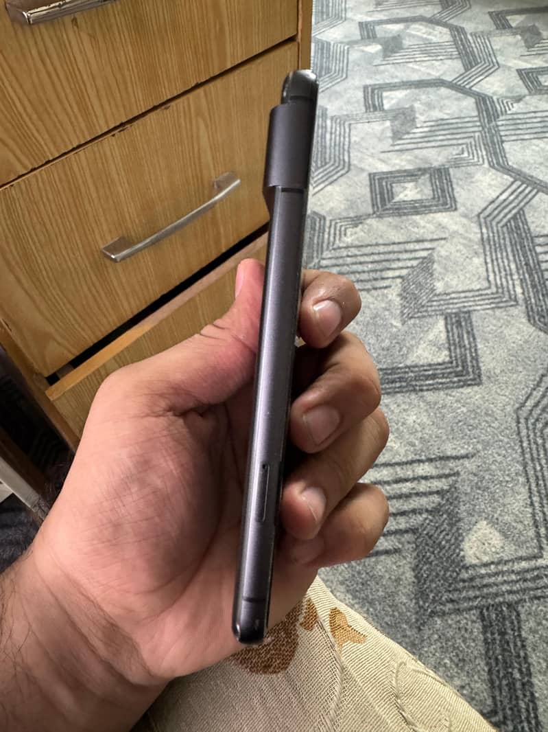 Google Pixel 8 1