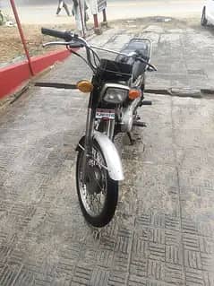 United 125 in perfect running condition
