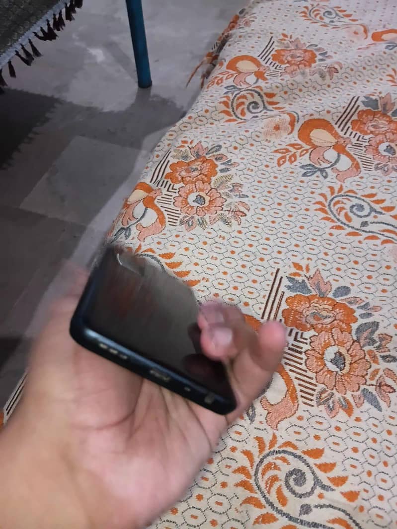 OPPO A16 1