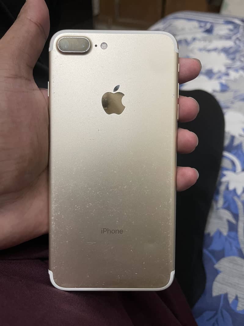 Apple iPhone 7 Plus 4