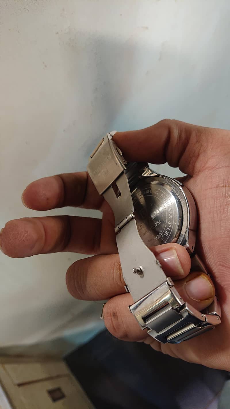 watch 2