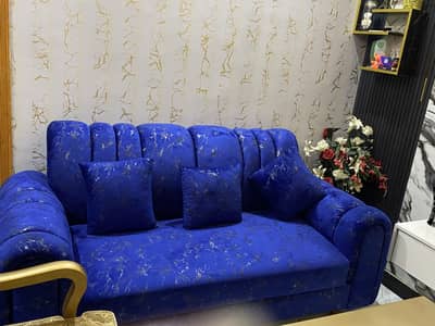 2.5 seater 2 sofas best quality brand new