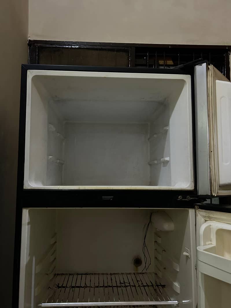 Refrigerator 5