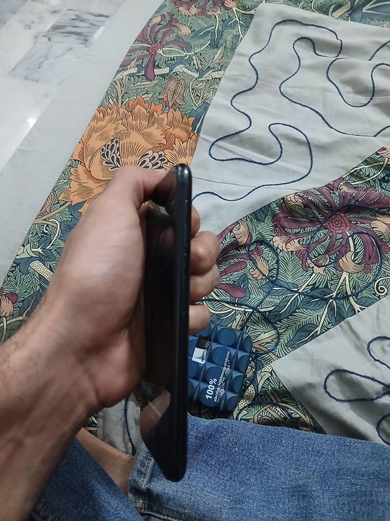 Apple iPhone SE 3
