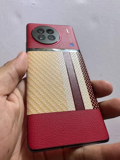 Vivo X90s