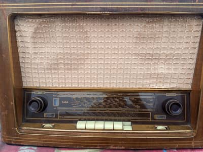 Radio SABA 4 bands