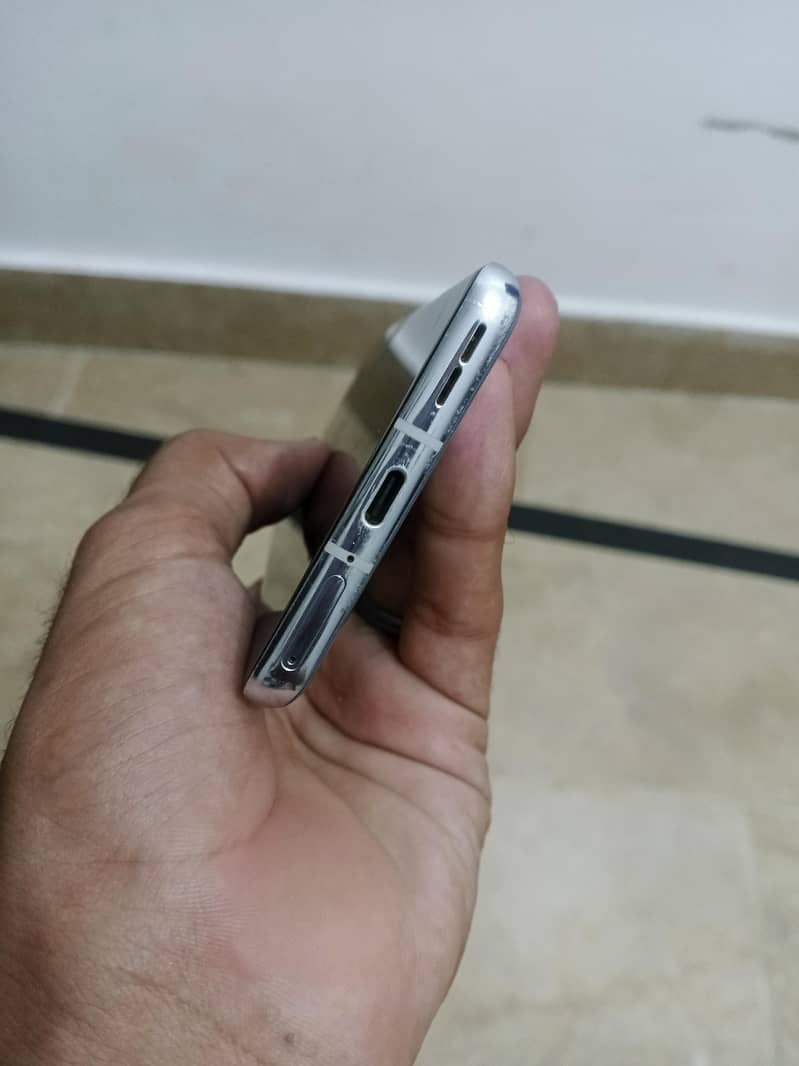 One Plus 9 Pro 3